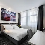 Отель Libarty Вайнштадт