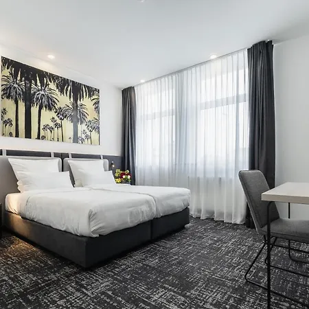 Libarty Hotell Weinstadt