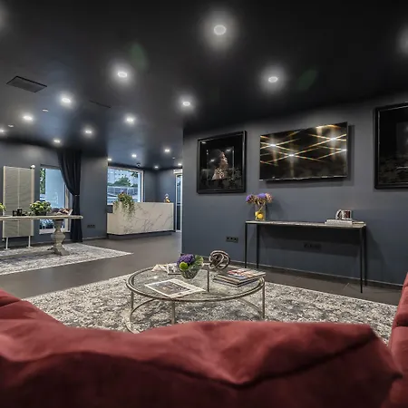 Hotel Libarty Weinstadt