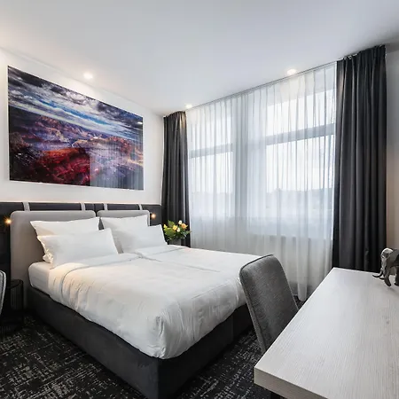 Hotell Libarty Weinstadt