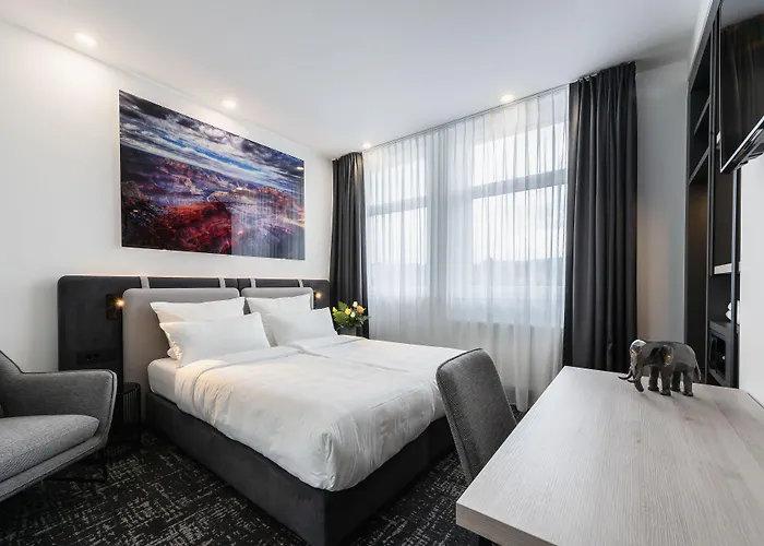 Hotel Libarty Weinstadt